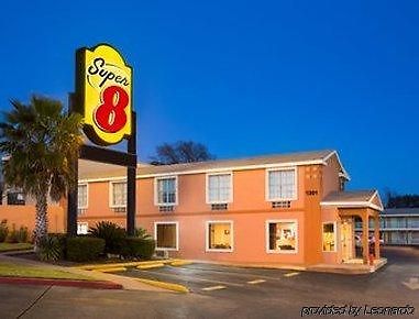 Super 8 By Wyndham Austin Downtown/Capitol Area Motel Dış mekan fotoğraf