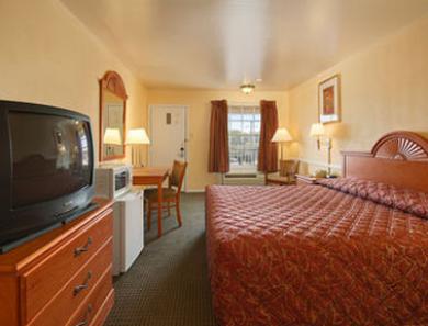 Super 8 By Wyndham Austin Downtown/Capitol Area Motel Oda fotoğraf